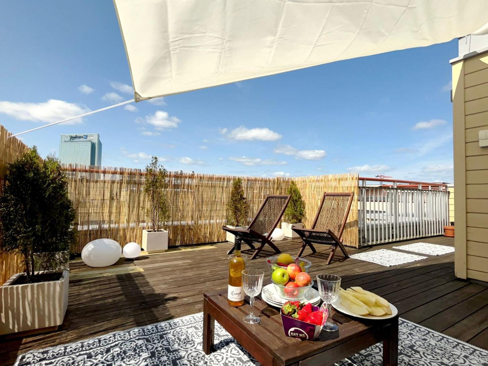 City Center Flat W Roof Top Terrace & Free Parking Oslo Eksteriør billede
